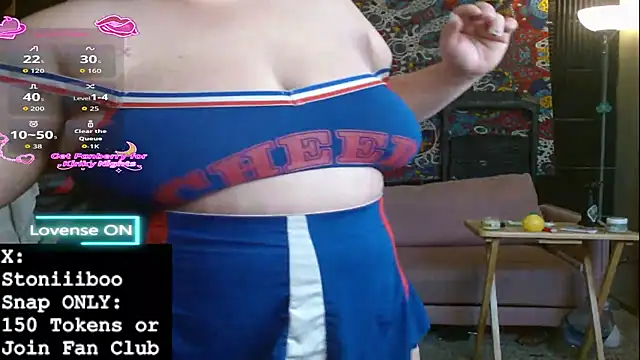 Stoniiiboo online show from November 25, 2025, 1:33 pm