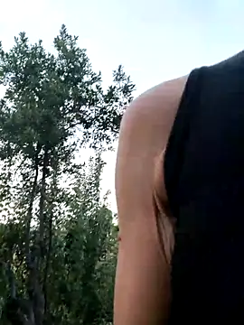 Melody87 online show from September 20, 2025, 5:51 pm