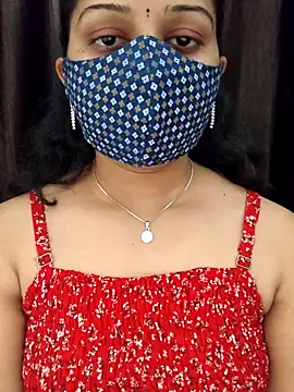 Angleannie online show from April 14, 2026, 6:35 pm