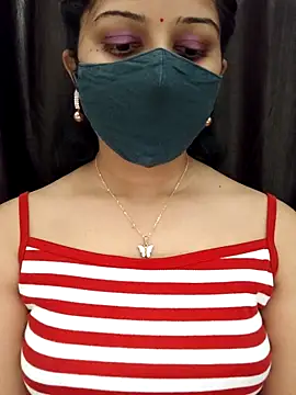 Angleannie online show from April 15, 2026, 5:28 pm