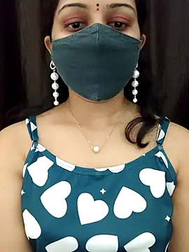 Angleannie online show from July 16, 2026, 3:31 pm