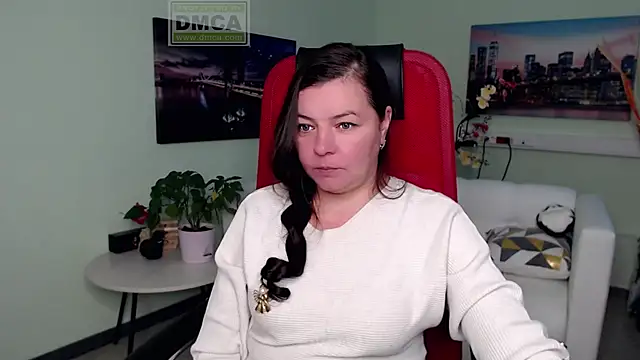 Lily flower7 online show from November 18, 2025, 4:38 am