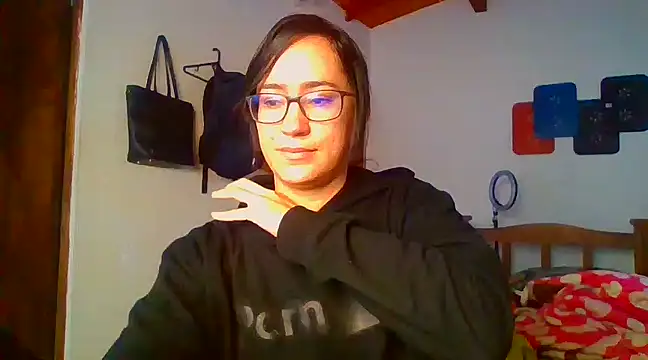 brittanycheeks online show from March 21, 2025, 1:01 pm