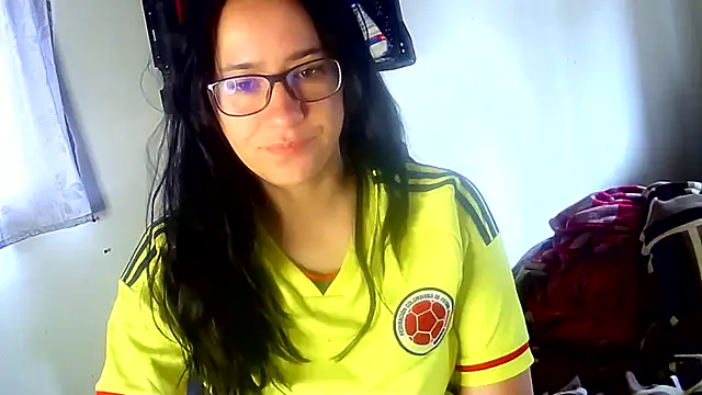 brittanycheeks online show from February 6, 2025, 1:43 pm