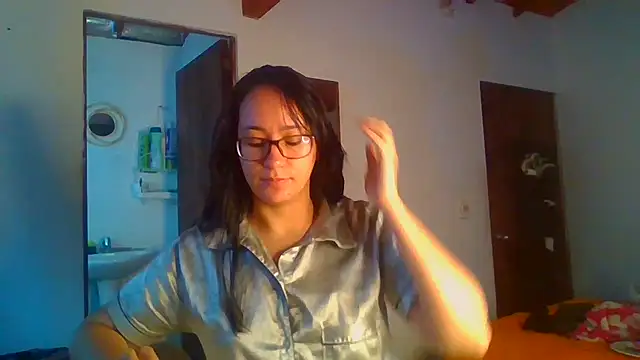 brittanycheeks online show from February 26, 2025, 4:27 pm