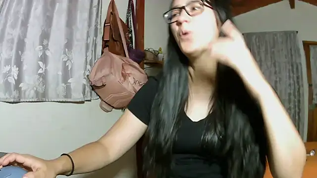 brittanycheeks online show from September 30, 2025, 11:00 pm