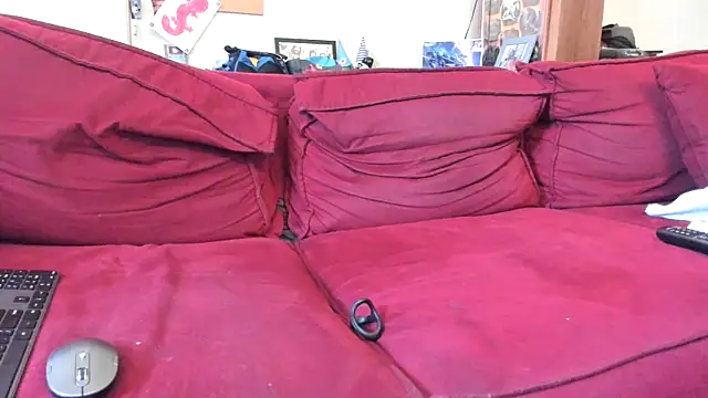 ryderswell123 online show from September 14, 2025, 5:13 pm