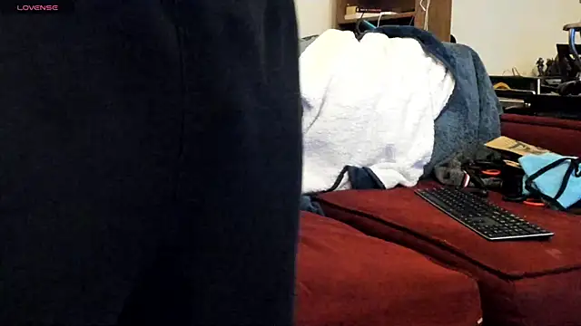 ryderswell123 online show from January 15, 2026, 7:01 am