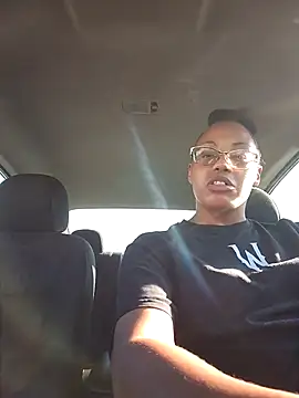 samone9 online show from September 11, 2025, 1:44 pm