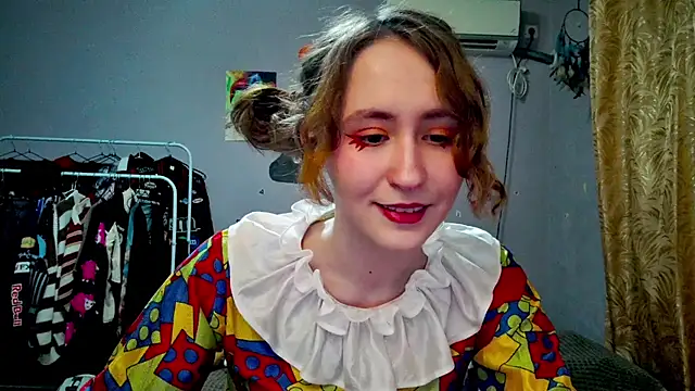 JoannaTompson online show from March 22, 2025, 1:54 am