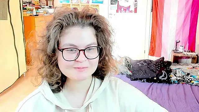 Sashy Way online show from October 11, 2025, 8:26 am