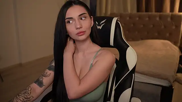 LindaWarners online show from March 21, 2025, 7:46 pm