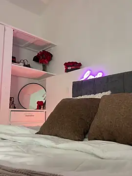 Condes carmen online show from February 18, 2025, 4:04 am