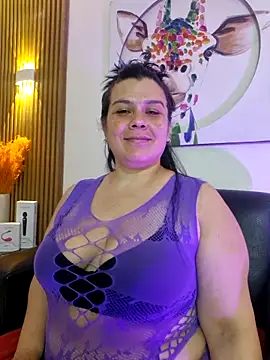 martina foxy  online show from March 24, 2026, 12:05 pm
