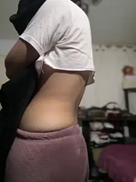 Mila Morgan online show from March 26, 2026, 3:10 pm