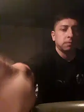 Snapshot of TuBandi2 chatting on February 14, 2025, 3:54 am TuBandi2 online show from February 14, 2025, 3:54 am