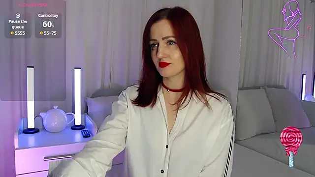 ElisaJane online show from February 28, 2025, 9:55 pm