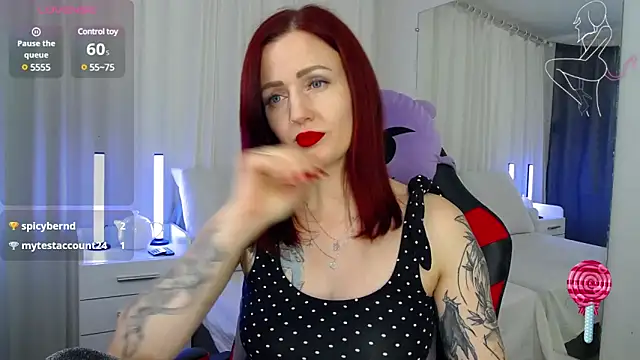 ElisaJane online show from February 26, 2025, 1:36 am