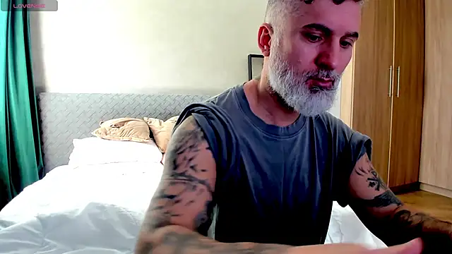 BlowMyXXL online show from February 20, 2025, 10:48 am