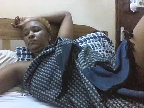 Snapshot of sweety_babra chatting on November 6, 2025, 3:32 am sweety babra online show from November 6, 2025, 3:32 am