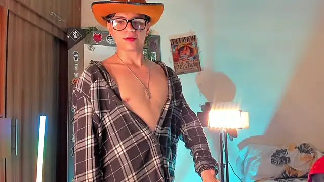 marckalexis online show from December 18, 2025, 10:52 am