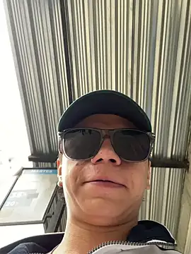 marckalexis online show from September 18, 2025, 12:52 pm