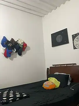 Twinscolom online show from March 17, 2026, 12:30 pm