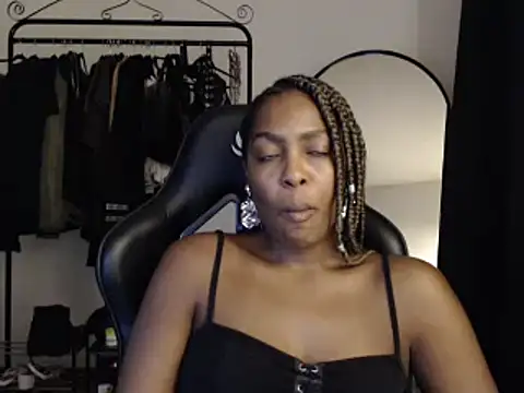 marisilva br online show from March 5, 2025, 11:16 pm