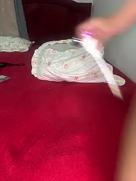 Monica Pimentinha  online show from December 20, 2024, 2:05 pm