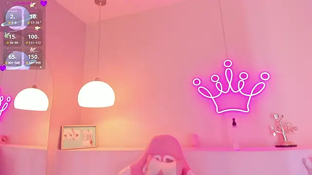 Snapshot of violeth_hill chatting on October 4, 2025, 7:59 pm violeth hill online show from October 4, 2025, 7:59 pm