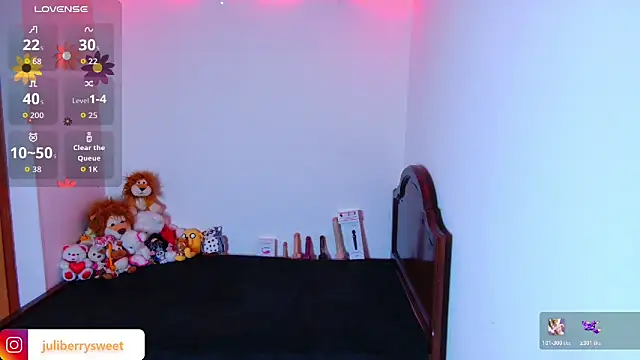 juli05star20 online show from November 8, 2025, 9:07 pm