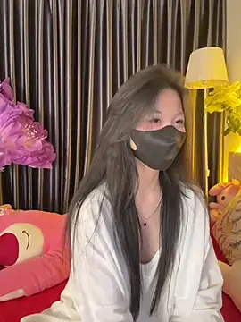 Nacy-Moonlight online show from March 10, 2025, 7:40 pm