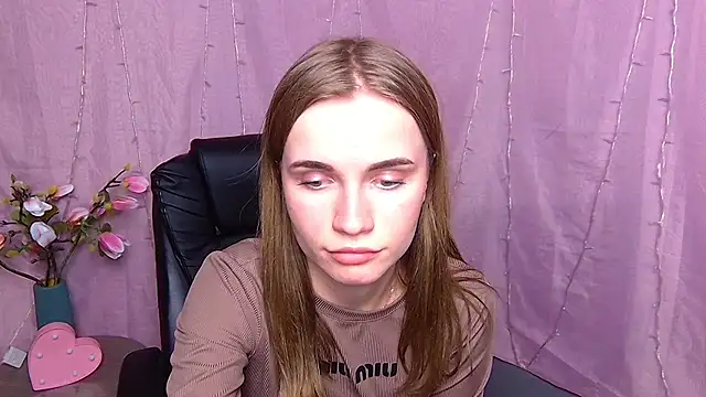 MargaritaKiss online show from March 5, 2026, 7:54 pm