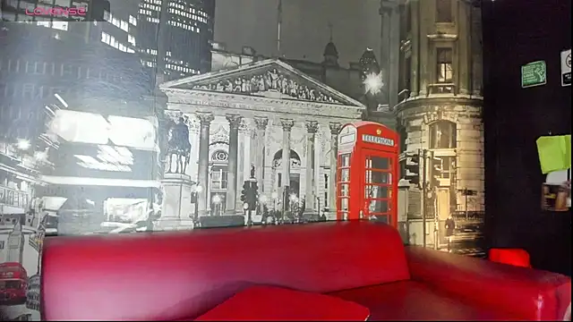 CloeRodriguez online show from April 17, 2026, 8:55 pm