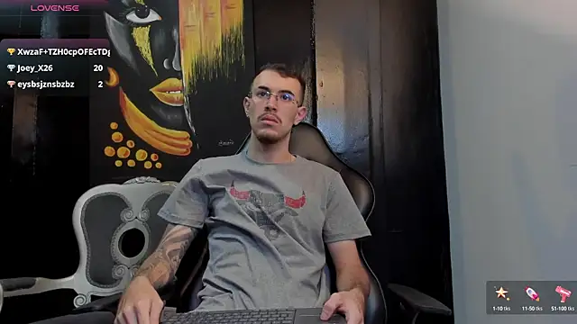 Snapshot of CodyWalkerR chatting on October 6, 2025, 5:24 pm CodyWalkerR online show from October 6, 2025, 5:24 pm