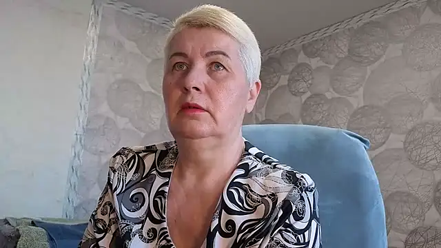 Snapshot of NicoleOlla chatting on February 21, 2026, 2:02 am NicoleOlla online show from February 21, 2026, 2:02 am