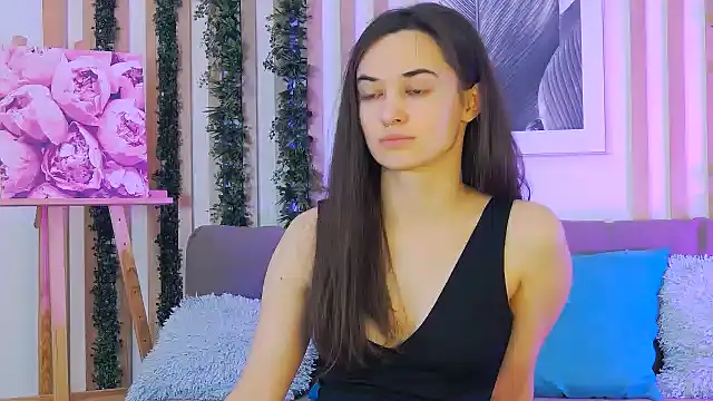 Kimberliee online show from January 16, 2025, 7:49 am