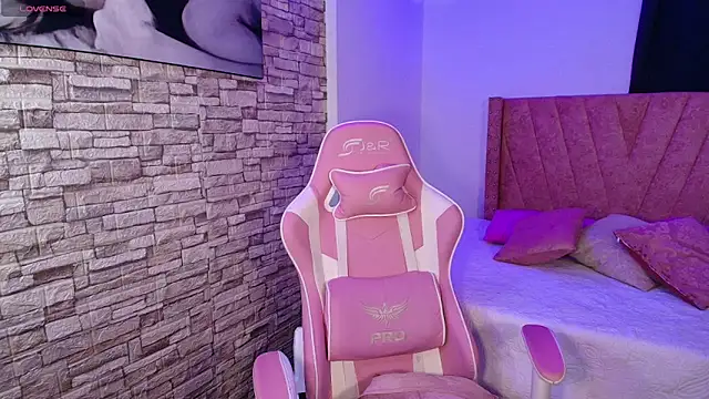 RachelStein online show from October 10, 2025, 8:15 am