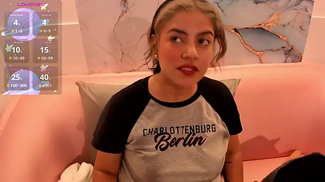 taylor cupper online show from September 22, 2025, 3:45 am