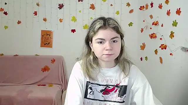 TinaRedly online show from November 28, 2025, 7:08 am