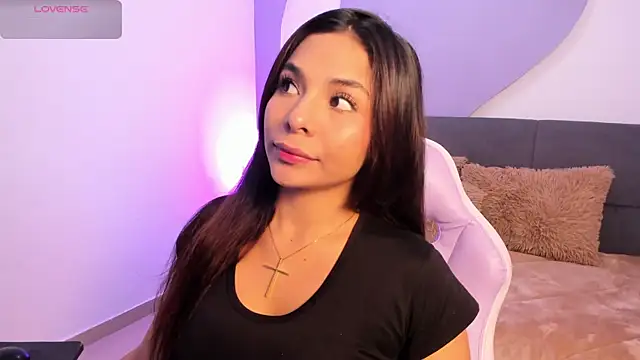 amira cute2 online show from April 17, 2026, 11:57 am