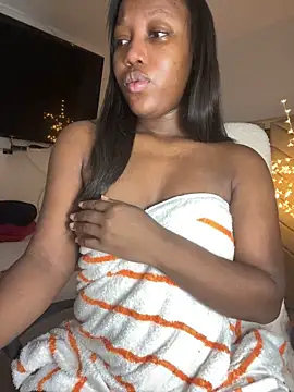 kellya  online show from February 6, 2025, 10:36 am