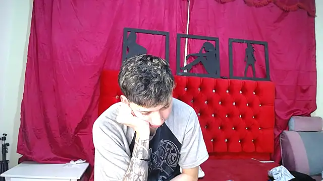  Thomas hot  online show from March 17, 2025, 4:19 am