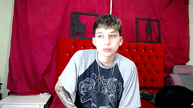  Thomas hot  online show from March 16, 2025, 8:54 pm