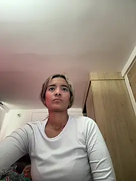 megan collins96 online show from May 27, 2026, 8:27 pm
