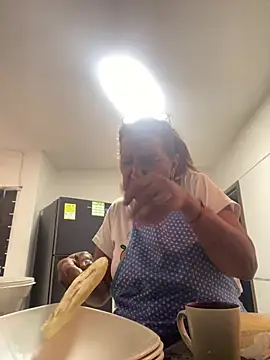 SWEET LOVER01 online show from March 17, 2026, 1:03 pm