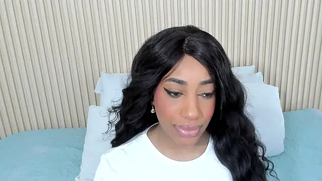 charlottebrowns  online show from July 11, 2026, 11:54 am