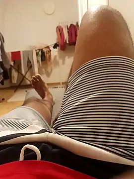 maleesa online show from October 9, 2025, 5:46 pm