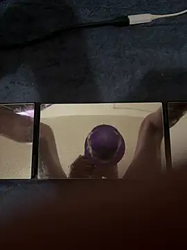 Flickmeatwood online show from January 10, 2026, 4:19 am