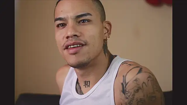 Osiiriis online show from March 9, 2025, 12:53 pm